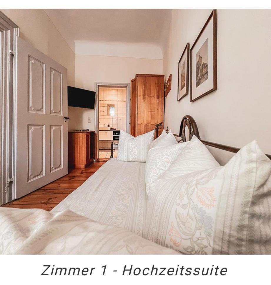 Hotel Weinstube Am Markt Gerolzhofen Eksteriør bilde