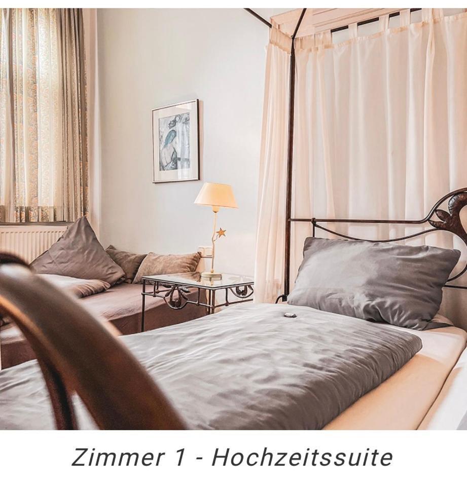 Hotel Weinstube Am Markt Gerolzhofen Eksteriør bilde